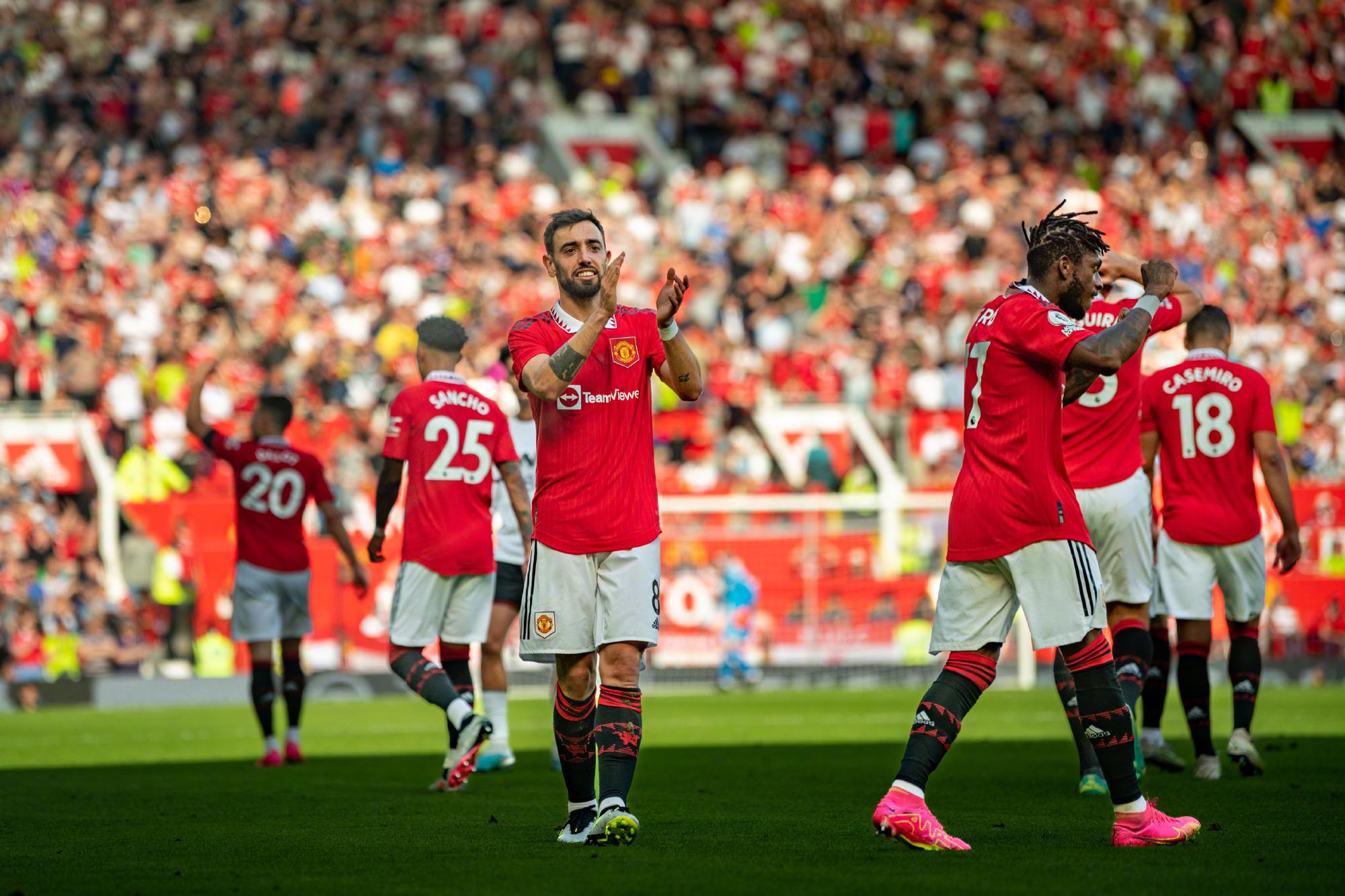 替补球员同 替补球员同